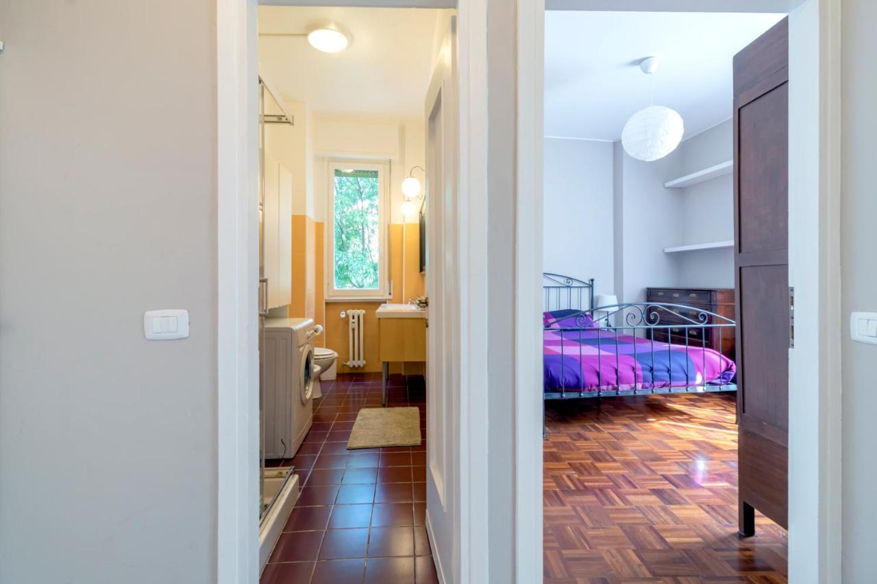Portello Apartment - Accursio 4 Milan Bagian luar foto