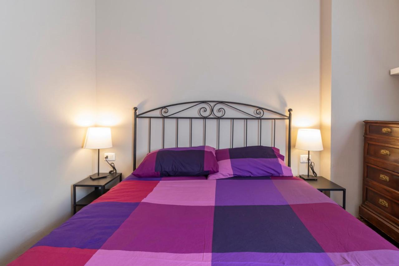 Portello Apartment - Accursio 4 Milan Bagian luar foto